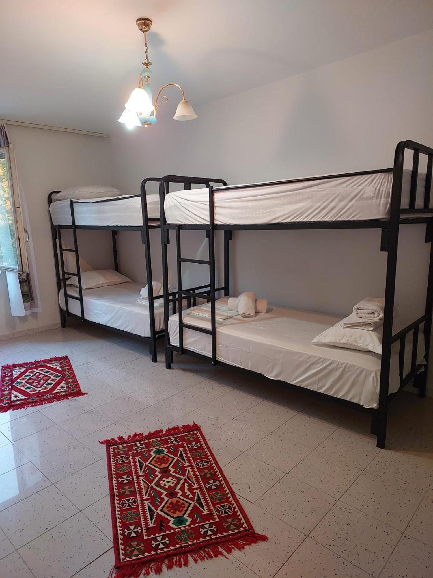 River Hostel Tirana